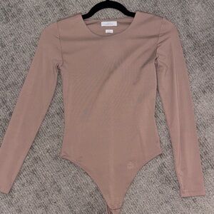 Aritzia Babaton Long Sleeve Bodysuit in Tan Brown